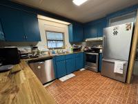 1985 REGA Mobile Home