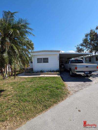 Mobile Home at 1629 Wheelhouse Circle Ruskin, FL 33570