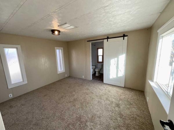 1976 Kaufman & Broad Sahara Manufactured Home