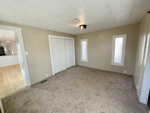 1976 Kaufman & Broad Sahara Manufactured Home