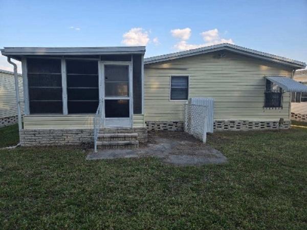 1990 MERIT Manufactured Home
