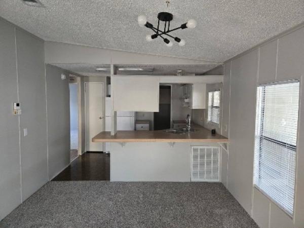 1990 MERIT Manufactured Home