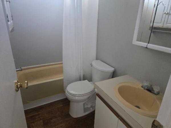 1990 MERIT Manufactured Home