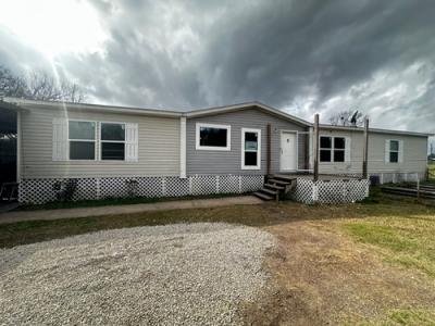 Mobile Home at 18324 Parker Rd Cleveland, TX 77328