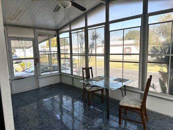 1984 Barrington Manufactured Home