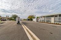 1984 Barrington Manufactured Home