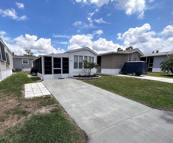 1987 KROP KROP Mobile Home