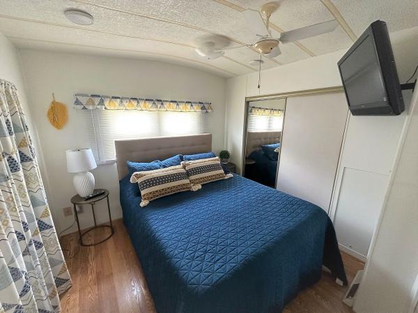 1987 KROP KROP Mobile Home