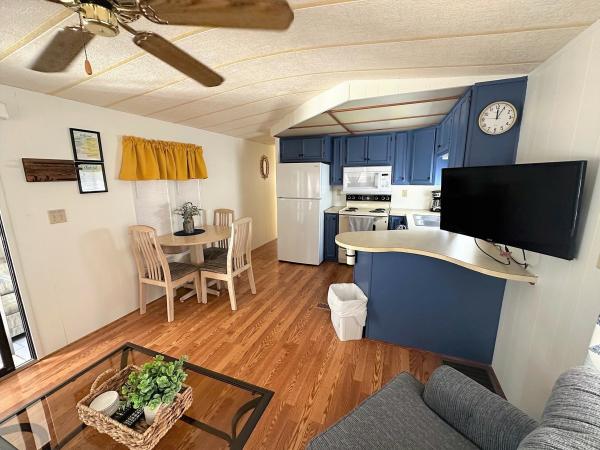 1987 KROP KROP Mobile Home