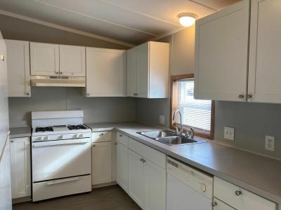 Mobile Home at 46566 Chelon Ct., Site #1105 Macomb, MI 48044