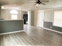 1986 Oak Creek Homes Cedar Ridge Mobile Home
