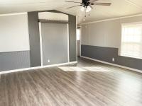 1986 Oak Creek Homes Cedar Ridge Mobile Home
