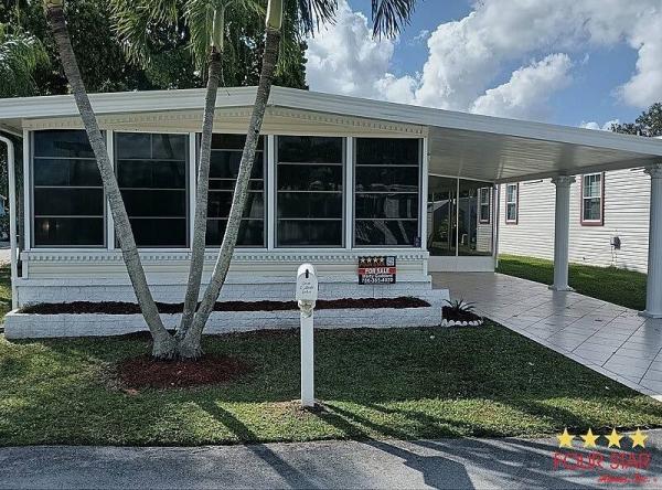 Photo 1 of 2 of home located at 6524 NW 29th Ct Margate, FL 33063