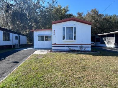 Photo 3 of 20 of home located at 807 Bass St Leesburg, FL 34748