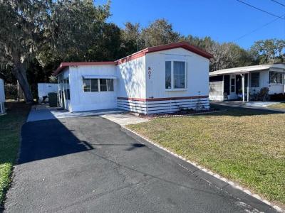 Photo 4 of 20 of home located at 807 Bass St Leesburg, FL 34748