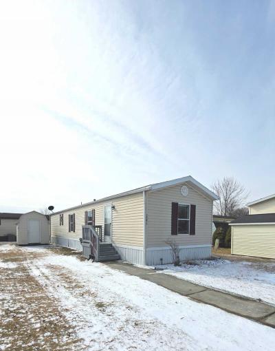 Mobile Home at 24871 Deer Creek Drive Flat Rock, MI 48134