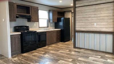 Mobile Home at 6201 N Gillette Ave Tulsa, OK 74130