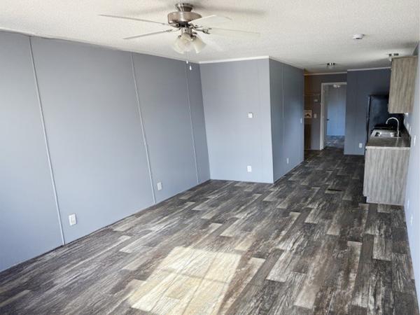 2020  Mobile Home For Sale