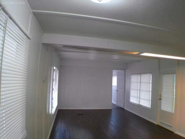 1966 Hillcrest Manufactured Home