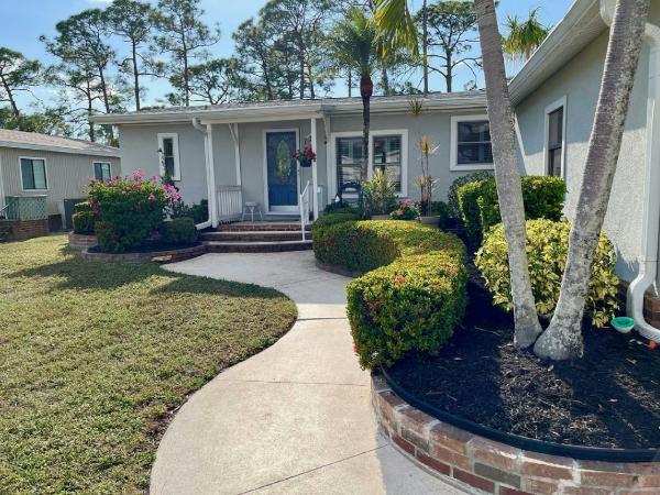 1984 Isla Manufactured Home