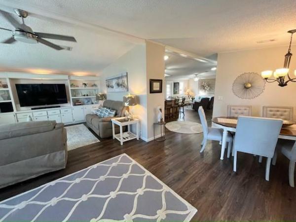 1987 PALM Manufactured Home