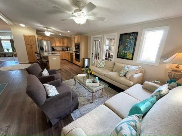 1987 PALM Manufactured Home