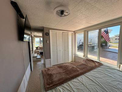 Photo 5 of 14 of home located at 319 Winnebago Fort Myers Beach, FL 33931