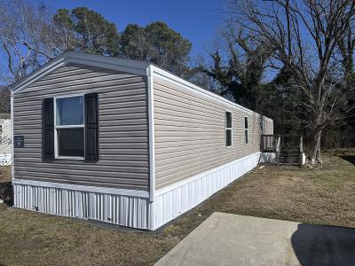 Photo 2 of 3 of home located at 2 Eaglewood Loop Lumberton, NC 28358