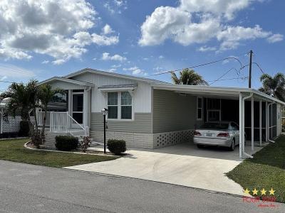 Mobile Home at 1005 Ixora Crt Naples, FL 34110