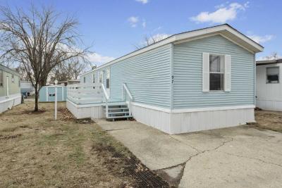 Mobile Home at 2800 Ridge Avenue Lot 97 Springfield, IL 62702