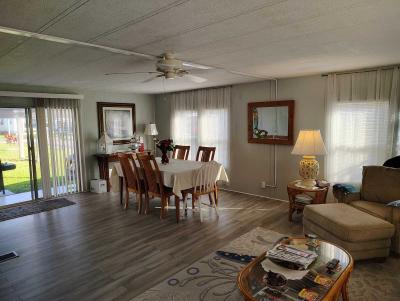 Photo 4 of 23 of home located at 232 Spanish Lakes Dr. Nokomis, FL 34275