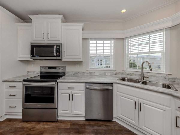 2022 Skyline Oak  Manufactured Home