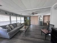 1980 WEST Mobile Home