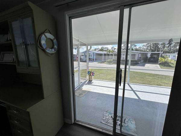 1980 WEST Mobile Home