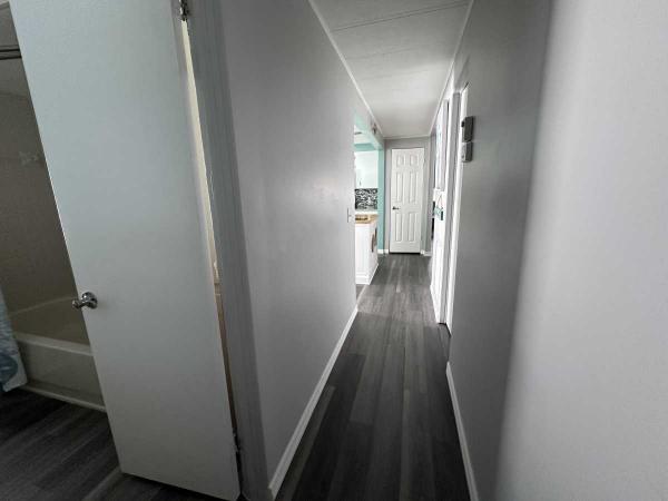 1980 WEST Mobile Home