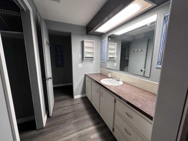 1980 WEST Mobile Home