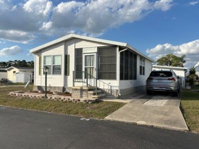 Photo 2 of 13 of home located at 24 Hammerhead Drive Sebring, FL 33876