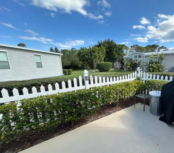 2005 Palm Harbor 2005 Mobile Home