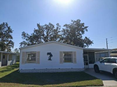 Mobile Home at 6048 Utopia Dr Zephyrhills, FL 33540