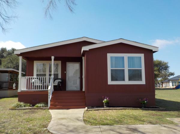 2018 Champion 04-CHG-CH2856B Mobile Home