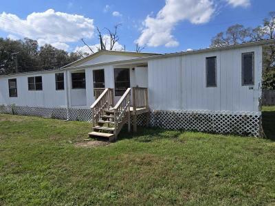 Mobile Home at 10730 Skewlee Road, Site 14 Thonotosassa, FL 33592