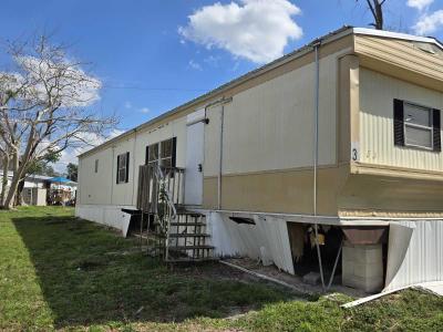 Photo 2 of 7 of home located at 10730 Skewlee Road, Site 3 Thonotosassa, FL 33592