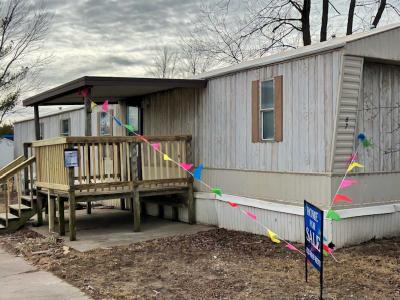 Mobile Home at 200 N 28th St. Lot 87 Fairfield, IA 52556