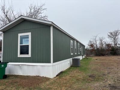 Mobile Home at 2900 S I-35E Lot 183 Waxahachie, TX 75165