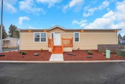 Photo 3 of 33 of home located at 2200 Lancaster Drive SE #30 Salem, OR 97317