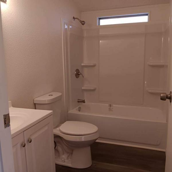 1987 Cavco Manufactured Home