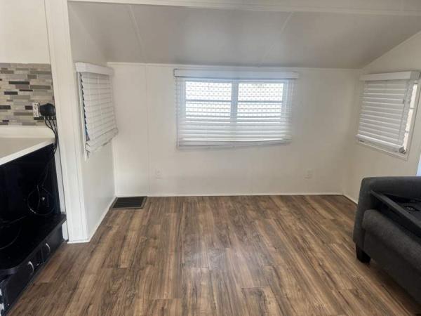 1993 Cavco Manufactured Home