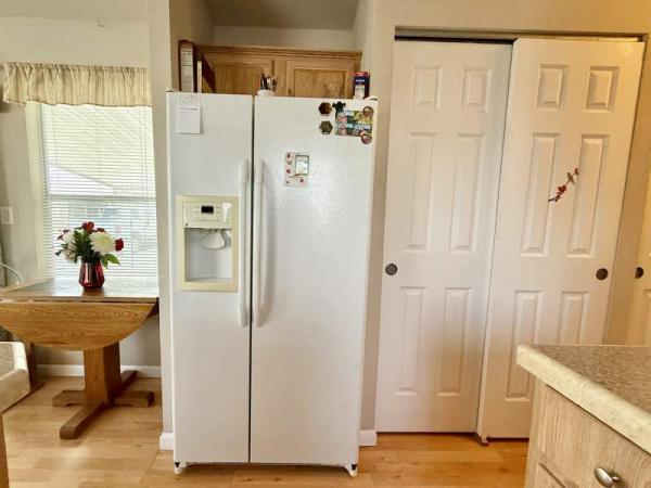 2010 Champion Manufactured Home