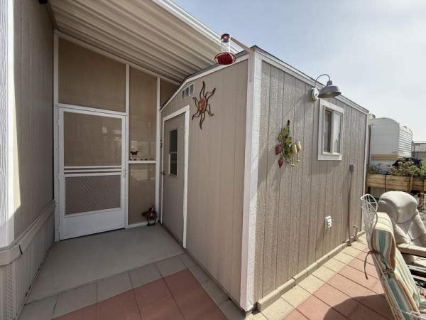 2010 Champion Manufactured Home