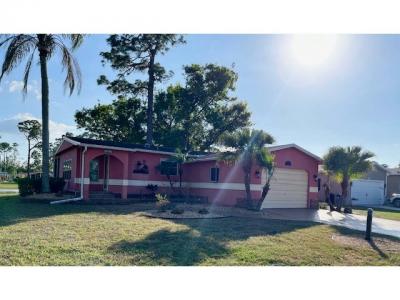 Mobile Home at 704 Via Del Sol North Fort Myers, FL 33903